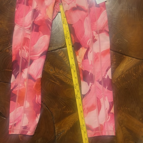 Athleta Ultimate Stash II Capri Tights, Size XXS - Picture 4 of 4